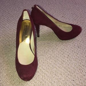 Maroon Michael by MK platform pumps